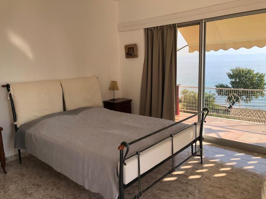 Sea View Apartment With Swimning Pool Mesongí Екстериор снимка